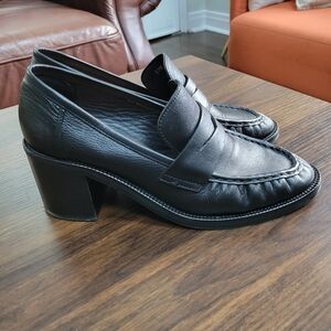 Aquatalia Josette Leather Italian Heeled Black Loafer Size 9.5 Luxury Preppy